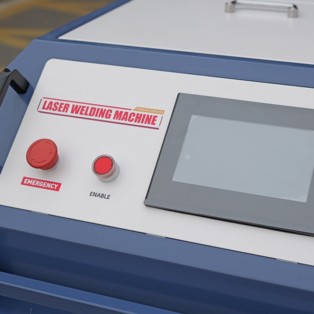 USA—ZAC 1500W MAX 2 in 1 Handheld Portable Fiber Laser Welder Laser Welding Machine with Auto Wire Feeder (90% New)
