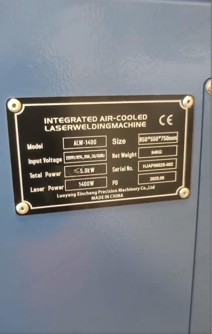 USA-ZAC 1400W Laser Welding Machine 220V Air Cooled Laser Welder with Self-generating Protective Gas（Used）