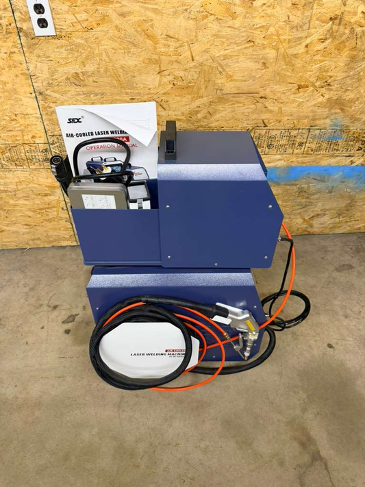 Machine de soudage laser refroidie par air ZAC 1200 W Soudeur laser portatif 2 en 1 Nettoyeur de faisceau avec chargeur de fil automatique pour métal Acier inoxydable Aluminium Cuivre