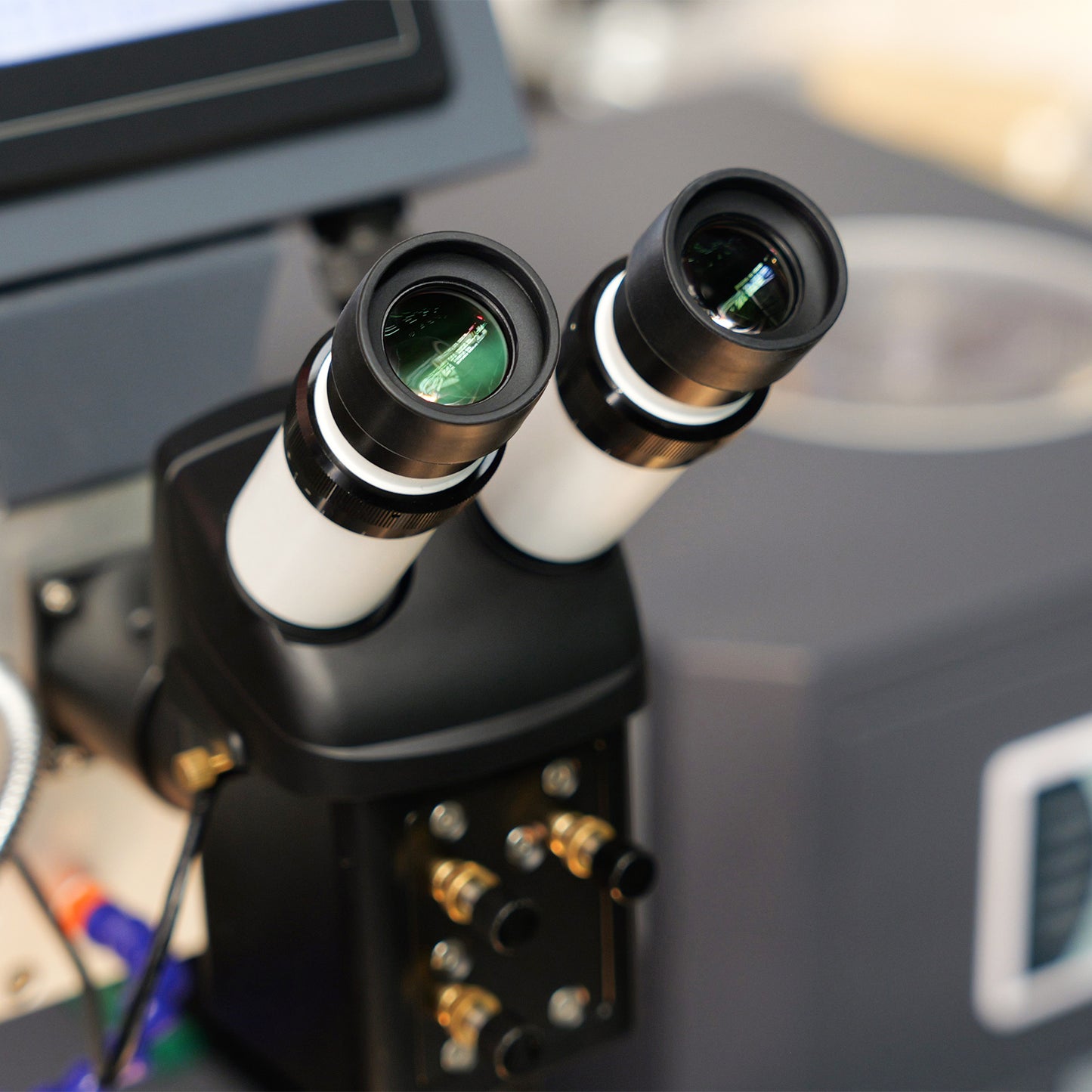 ZAC 200W 400W Mold Laser Welding Machine Mold Repair Laser Welder for Porosity Edge Breakag Overcut Processing