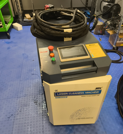 Used ZAC 2000W Laser Cleaning Machine 270*60mm Wide Scan Width Laser Cleaner for Metal Rust Coating Painting (Double Wobble)